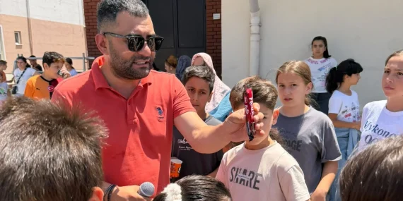 Tatilde Kısa Buluşma, Büyük Mutluluk: Hacı Ali Saruhan İlkokulu ve Ortaokulu'ndan Öğrencilere Anlamlı Yaz Tatili Etkinliği