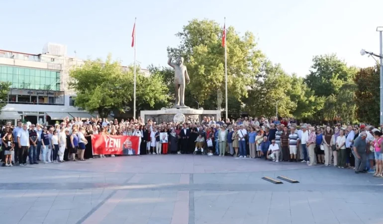Yalova'da "İktidara Yürüyelim" Yürüyüşü: İsmail Erdem Doğancı'dan Dikkat Çeken "Yeni Parti" Mesajı 6 Yalova'da "İktidara Yürüyelim" Yürüyüşü: İsmail Erdem Doğancı'dan Dikkat Çeken "Yeni Parti" Mesajı