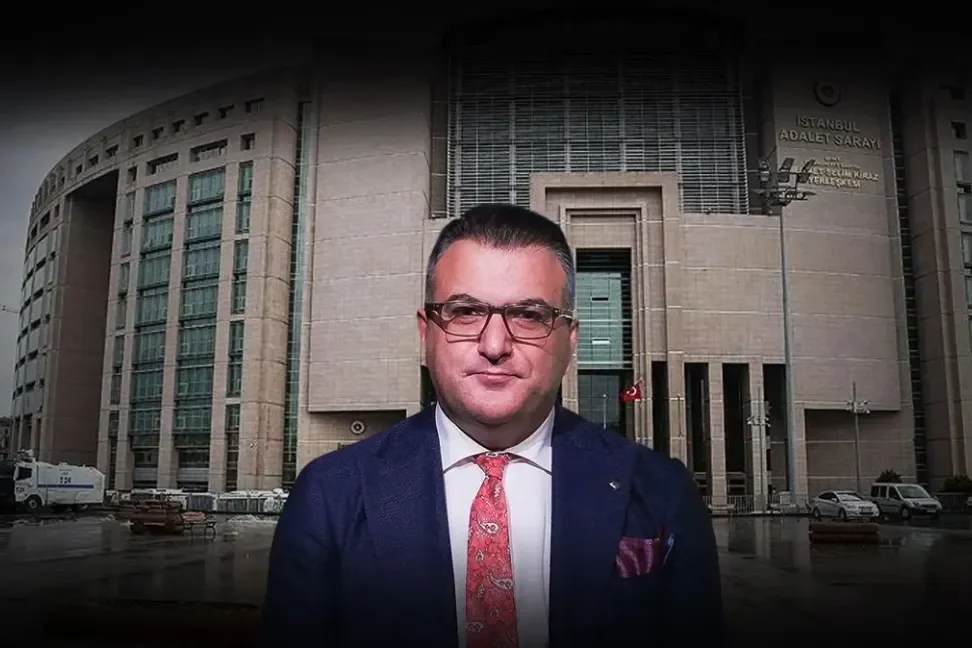 Gazeteci Cem Küçük Gözaltına Alındı: Şantaj ve Yanıltıcı Bilgi Yayma İddiası