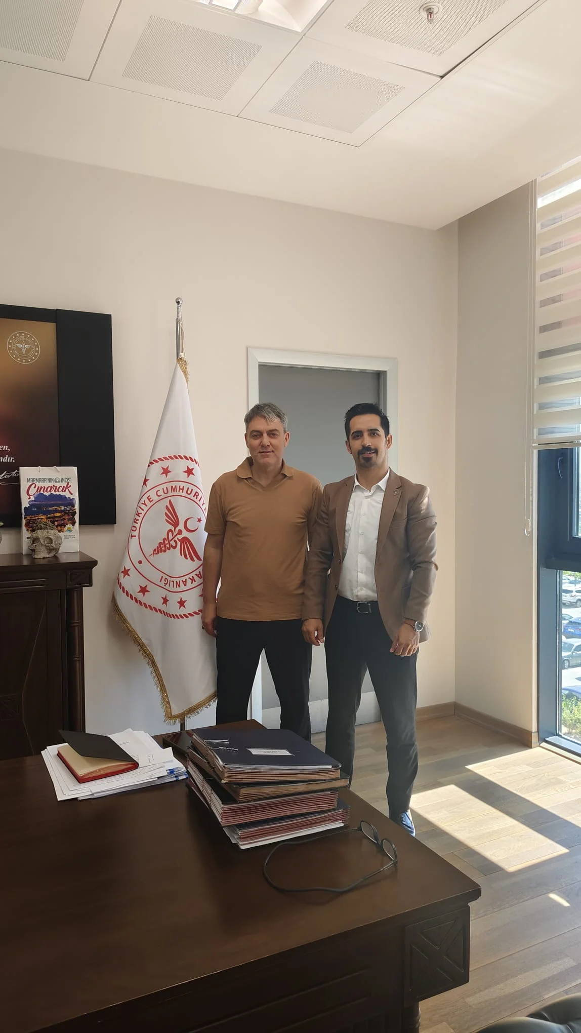 Yalova Başak Gazetesi İmtiyaz Sahibi Umut Yılmaz'dan Başhekim Dr. Öğr. Üyesi Seçkin Özcan'a Hayırlı Olsun Ziyareti 4 Yalova Başak Gazetesi İmtiyaz Sahibi Umut Yılmaz'dan Başhekim Dr. Öğr. Üyesi Seçkin Özcan'a Hayırlı Olsun Ziyareti