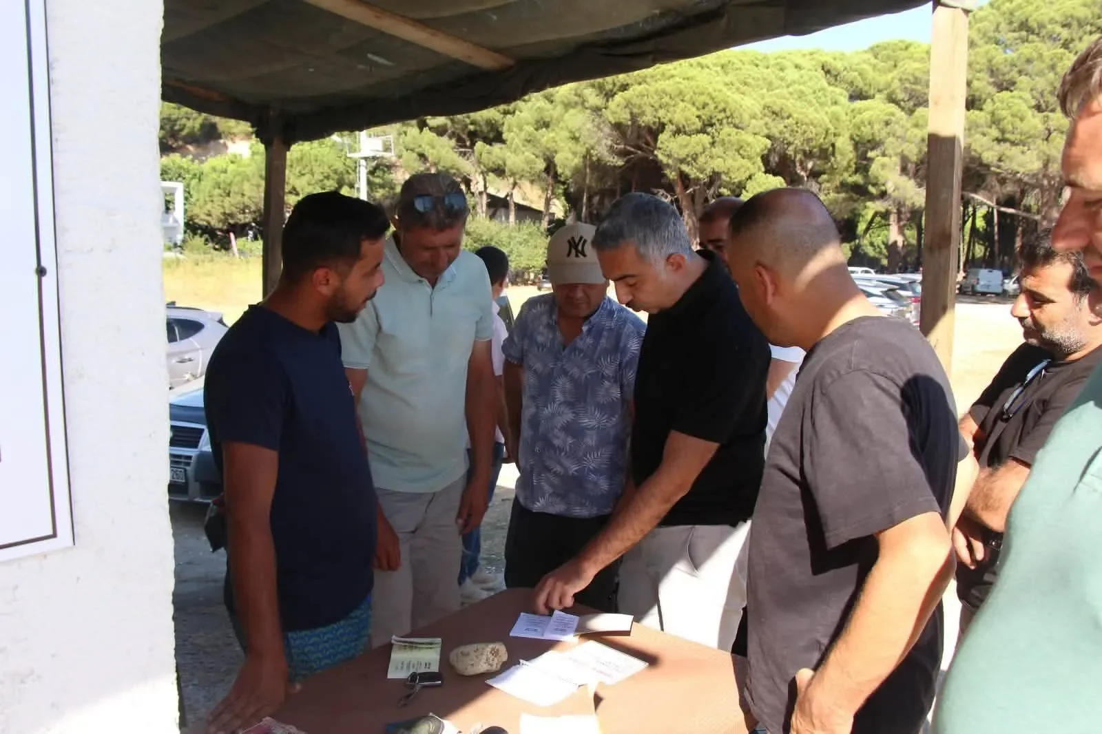 Armutlu Kaymakamı Erinç Demir Yatırımları Yerinde İnceledi 5 Armutlu Kaymakamı Erinç Demir Yatırımları Yerinde İnceledi