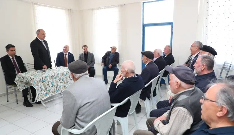 Vali Muammer Erol Mesudiye’de Vatandaşlarla Buluştu: Sorun ve Talepler Yerinde Dinlendi 1 Vali Muammer Erol Mesudiye’de Vatandaşlarla Buluştu: Sorun ve Talepler Yerinde Dinlendi