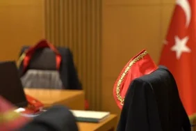 HSK'dan 2026'da 84 Hâkim ve Savcıya Meslekten İhraç Kararı 12 HSK'dan 2026'da 84 Hâkim ve Savcıya Meslekten İhraç Kararı