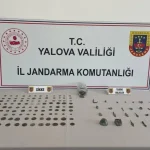 Yalova'da Tarihi Eser Kaçakçılığı Operasyonu: 228 Sikke ve 28 Tarihi Obje Ele Geçirildi