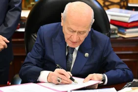 Hürmüz Boğazı'nda Yeni Saldırı: Enerji Arzı Alarmda, ABD-İran Hattında Çelişkili Mesajlar 3 thumbnail