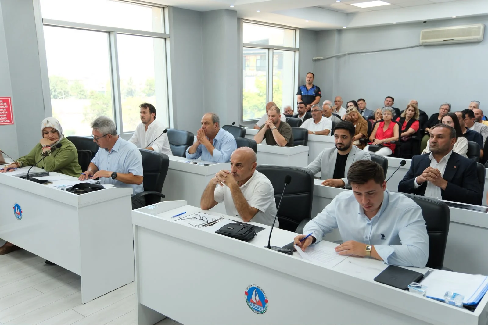 Çiftlikköy'de Atatürk Eğitim ve Kültür Evi İçin Başkan Yele'ye Protokol Yetkisi 4 Çiftlikköy'de Atatürk Eğitim ve Kültür Evi İçin Başkan Yele'ye Protokol Yetkisi