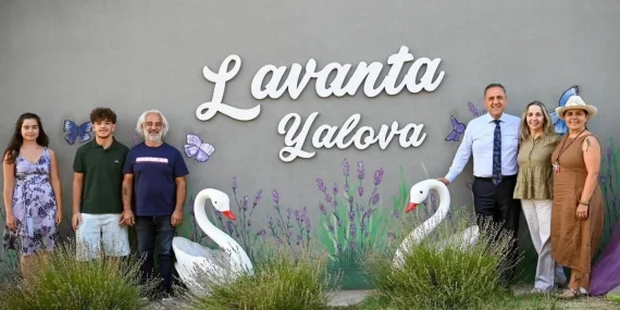 Yalova'nın Huzur Rotası Lavanta Yalova Ziyaretçilerini Ağırlıyor: Doğa, Sanat ve Lezzet Bir Arada 12 Yalova'nın Huzur Rotası Lavanta Yalova Ziyaretçilerini Ağırlıyor: Doğa, Sanat ve Lezzet Bir Arada