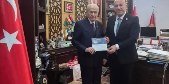 MHP Yalova İl Kongresi İçin Geri Sayım Başladı: Davetiye Devlet Bahçeli'ye Takdim Edildi