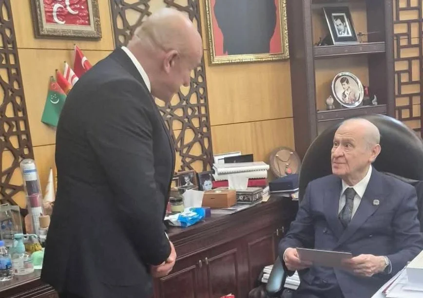 MHP Yalova İl Kongresi İçin Geri Sayım Başladı: Davetiye Devlet Bahçeli'ye Takdim Edildi