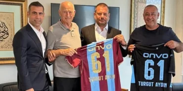 Trabzonspor Başkanı Ertuğrul Doğan'dan Turgut Aydın'a Ziyaret! Dev İş Birliği Sinyali Mi? 27 Trabzonspor Başkanı Ertuğrul Doğan'dan Turgut Aydın'a Ziyaret! Dev İş Birliği Sinyali Mi?