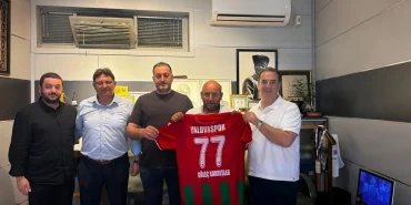 Güleç Kardeşler'den Yalovaspor'a Reklam Desteği: "Birlikte Daha Güçlü" Mesajı 44 Güleç Kardeşler'den Yalovaspor'a Reklam Desteği: "Birlikte Daha Güçlü" Mesajı