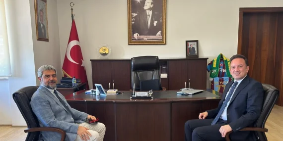 Yalova İl Sağlık Müdürü Kaşıkcı’dan Altınova Kaymakamı Göksu Bayram’a Hayırlı Olsun Ziyareti 23 Yalova İl Sağlık Müdürü Kaşıkcı’dan Altınova Kaymakamı Göksu Bayram’a Hayırlı Olsun Ziyareti