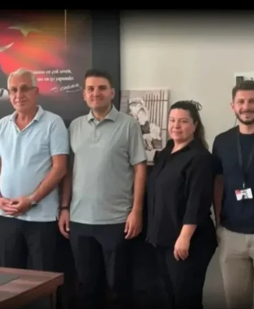 Türk Sağlık-Sen Yalova Şubesi’nden Başhekim Yardımcısı Musa Karabulut’a Hayırlı Olsun Ziyareti 3 Türk Sağlık-Sen Yalova Şubesi’nden Başhekim Yardımcısı Musa Karabulut’a Hayırlı Olsun Ziyareti