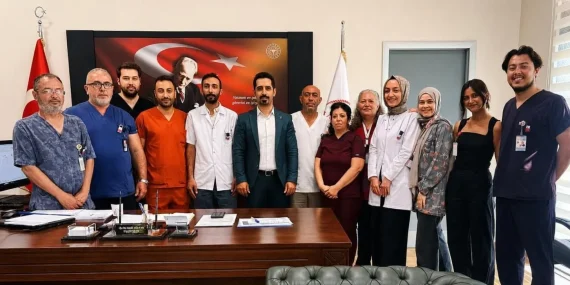 Yalova Eğitim ve Araştırma Hastanesi’nde Başhekim Seçkin Özcan’a Hayırlı Olsun Ziyaretleri Sürüyor 13 Yalova Eğitim ve Araştırma Hastanesi’nde Başhekim Seçkin Özcan’a Hayırlı Olsun Ziyaretleri Sürüyor