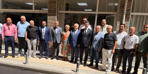 CHP Heyeti Yalova Anadolu Dernekleri Federasyonu’nu Ziyaret Etti: Gündemde Aile Yapısı ve Deprem Riski 23 CHP Heyeti Yalova Anadolu Dernekleri Federasyonu’nu Ziyaret Etti: Gündemde Aile Yapısı ve Deprem Riski