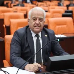 Tahsin Becan’dan Atatürk Mesajı: “Yalova’nın Geleceğini Cumhuriyet Vizyonuyla Korumalıyız” 21 Tahsin Becan’dan Atatürk Mesajı: “Yalova’nın Geleceğini Cumhuriyet Vizyonuyla Korumalıyız”