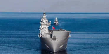 Yalova’da Gurur Veren Görüntü: TCG ANADOLU ve TCG HEYBELİADA Yürüyen Köşk Açıklarından Geçti 93 Yalova’da Gurur Veren Görüntü: TCG ANADOLU ve TCG HEYBELİADA Yürüyen Köşk Açıklarından Geçti