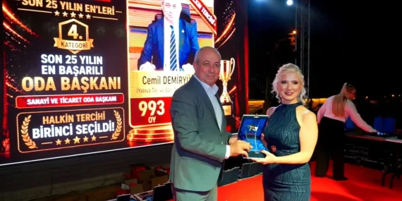 Cemil Demiryürek’e “Son 25 Yılın En Başarılı YTSO Başkanı” Ödülü