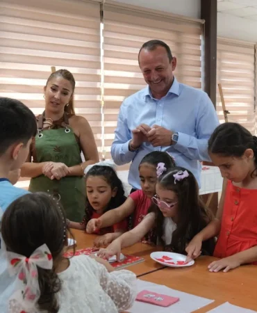 Çiftlikköy’de Yaz Atölyeleri Sergiyle Taçlandı 8 Çiftlikköy’de Yaz Atölyeleri Sergiyle Taçlandı