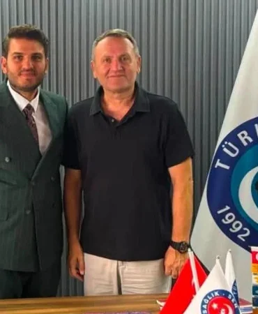 Fatih Galender Zengin’den Sait Çolak’a Anlamlı Ziyaret: “Birlikte Daha Güçlüyüz” 7 Fatih Galender Zengin’den Sait Çolak’a Anlamlı Ziyaret: “Birlikte Daha Güçlüyüz”