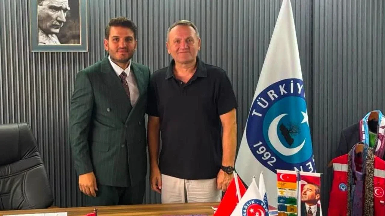 Fatih Galender Zengin’den Sait Çolak’a Anlamlı Ziyaret: “Birlikte Daha Güçlüyüz” 7 Fatih Galender Zengin’den Sait Çolak’a Anlamlı Ziyaret: “Birlikte Daha Güçlüyüz”