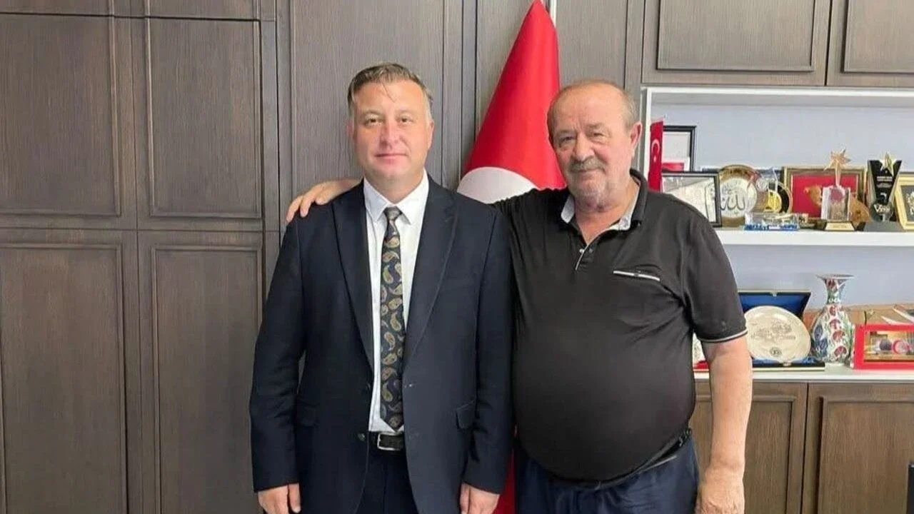 Murat Sezgin’den Esenköy’e Veda ve Vefa Ziyareti 6 Murat Sezgin’den Esenköy’e Veda ve Vefa Ziyareti