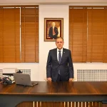 Yalova Valisi Ahmet Hamdi Usta’dan 30 Ağustos Zafer Bayramı Mesajı 25 Yalova Valisi Ahmet Hamdi Usta’dan 30 Ağustos Zafer Bayramı Mesajı