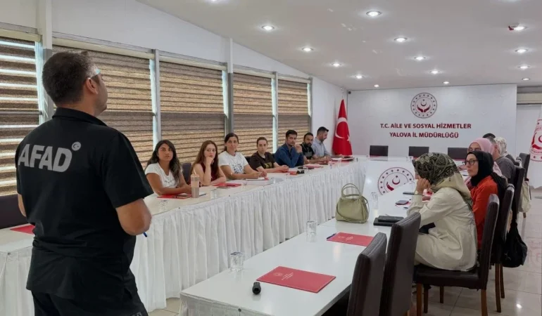 Yalova Aile ve Sosyal Hizmetler İl Müdürlüğünde TAMP ve AYDES Eğitimi 1 Yalova Aile ve Sosyal Hizmetler İl Müdürlüğünde TAMP ve AYDES Eğitimi