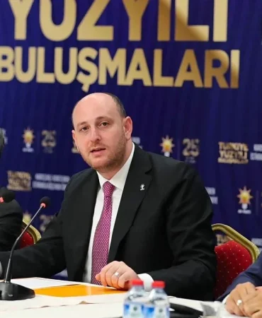 AK Parti’den “Türkiye Yüzyılı Buluşmaları” İçin 81 İlde Saha Çalışması 3 AK Parti’den “Türkiye Yüzyılı Buluşmaları” İçin 81 İlde Saha Çalışması