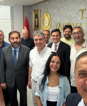 Yalova Valisi Usta, Basın Mensuplarıyla Özçekim Yaptı 9 Yalova Valisi Usta, Basın Mensuplarıyla Özçekim Yaptı