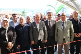 İpek Yolundan Çay Yoluna: Yalova’dan Rize’ye Uzanan Sanat ve Gönül Köprüsü 2 İpek Yolundan Çay Yoluna: Yalova’dan Rize’ye Uzanan Sanat ve Gönül Köprüsü
