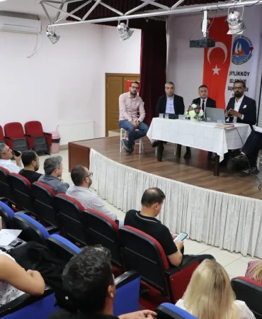 Çiftlikköy Belediyesi’nde İş Sağlığı ve Güvenliği Semineri Düzenlendi 3 Çiftlikköy Belediyesi’nde İş Sağlığı ve Güvenliği Semineri Düzenlendi