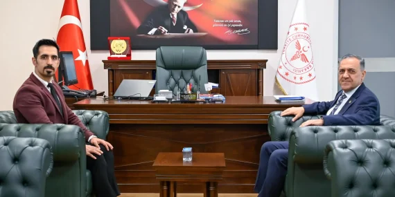 Yalova Valisi Dr. Ahmet Hamdi Usta’dan Hastane Yönetimine İade-i Ziyaret 11 Yalova Valisi Dr. Ahmet Hamdi Usta’dan Hastane Yönetimine İade-i Ziyaret