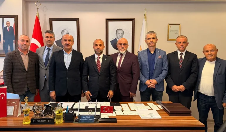 AK Parti Yalova İl Başkanlığı’na Eğitim-Bir-Sen Heyetinden Ziyaret