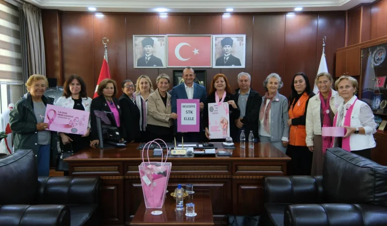 Yalova’da Pembe Kurdeleli Farkındalık: 4 Belediye Başkanı Meme Kanserine Dikkat Çekti