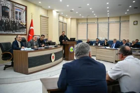 YALOVA’DA AFET KOORDİNASYON TOPLANTISI: 21 EKİM DEPREM TATBİKATI İÇİN HAZIRLIKLAR DEĞERLENDİRİLDİ 5 YALOVA’DA AFET KOORDİNASYON TOPLANTISI: 21 EKİM DEPREM TATBİKATI İÇİN HAZIRLIKLAR DEĞERLENDİRİLDİ