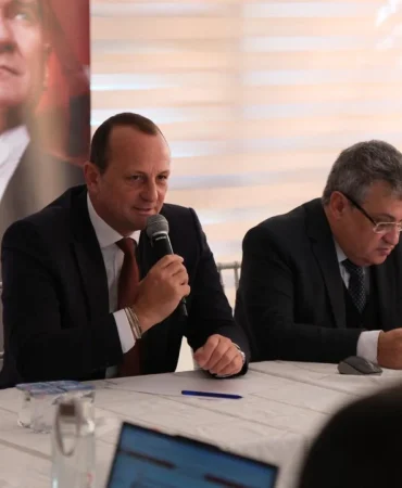 ÇİFTLİKKÖY’DE DEPREM TATBİKATI: KRİZ MASASI DEVREYE GİRDİ
