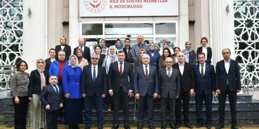 Bursa Aile ve Sosyal Hizmetler İl Müdürlüğünde Görev Değişimi: Arif Laçin Dönemi Başladı 70 Bursa Aile ve Sosyal Hizmetler İl Müdürlüğünde Görev Değişimi: Arif Laçin Dönemi Başladı