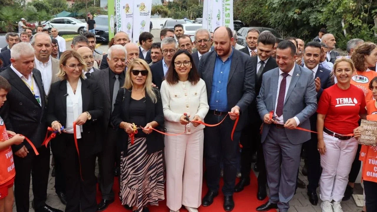 Yalova Kivi Festivali 23-24 Ekim’de: Yüksek Sadakat Subaşı’nda Sahne Alacak 5 Yalova Kivi Festivali 23-24 Ekim’de: Yüksek Sadakat Subaşı’nda Sahne Alacak
