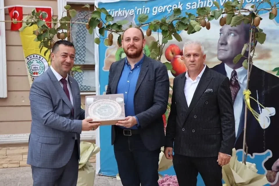 Yalova Kivi Festivali 23-24 Ekim’de: Yüksek Sadakat Subaşı’nda Sahne Alacak 4 Yalova Kivi Festivali 23-24 Ekim’de: Yüksek Sadakat Subaşı’nda Sahne Alacak