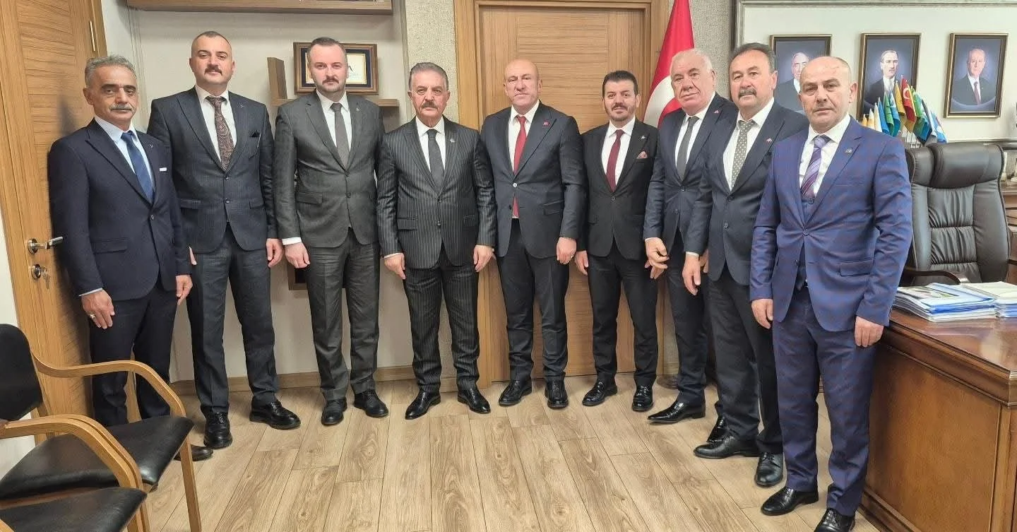 MHP Yalova İl Başkanı Mustafa Deviren’den Ankara Çıkarması: Genel Merkezde Yoğun Ziyaret Trafiği 4 MHP Yalova İl Başkanı Mustafa Deviren’den Ankara Çıkarması: Genel Merkezde Yoğun Ziyaret Trafiği