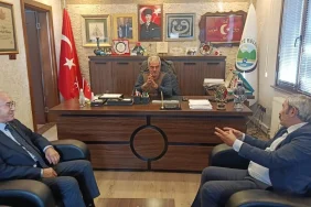Yalova’da Selden Etkilenen Belediyelere Geçmiş Olsun Ziyareti 4 Yalova’da Selden Etkilenen Belediyelere Geçmiş Olsun Ziyareti