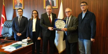 Yalova Üniversitesi ile İKSAD Enstitüsü Arasında Akademik İş Birliği Gündemi 91 Yalova Üniversitesi ile İKSAD Enstitüsü Arasında Akademik İş Birliği Gündemi