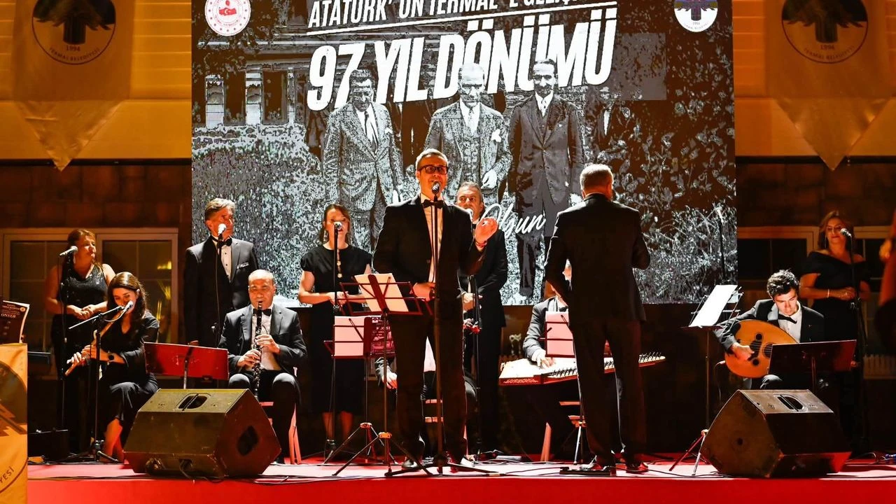 Atatürk’ün Termal’e Gelişinin 97. Yılına Özel Musiki Gecesi 4 Atatürk’ün Termal’e Gelişinin 97. Yılına Özel Musiki Gecesi