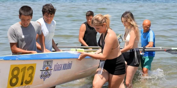 Yalova'da Kürek Sporuna Yoğun İlgi: 400 Kursiyer Yıl Boyunca Eğitim Alıyor