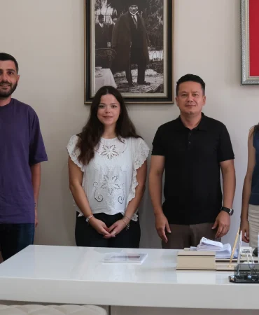 Çiftlikköy'ün Yosun Kompostu Projesi, Uluslararası MACRO CLEAN Heyetinden Tam Not 2 Çiftlikköy'ün Yosun Kompostu Projesi, Uluslararası MACRO CLEAN Heyetinden Tam Not