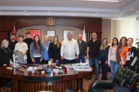 Başkan Gürel, Rottenburg’dan Gelen Eğitimci ve Öğrencileri Ağırladı 7 Başkan Gürel, Rottenburg’dan Gelen Eğitimci ve Öğrencileri Ağırladı