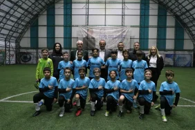 ÇİFTLİKKÖY’DE CUMHURİYET KUPASI HEYECANI ŞAMPİYONLARINI BULDU 4 ÇİFTLİKKÖY’DE CUMHURİYET KUPASI HEYECANI ŞAMPİYONLARINI BULDU