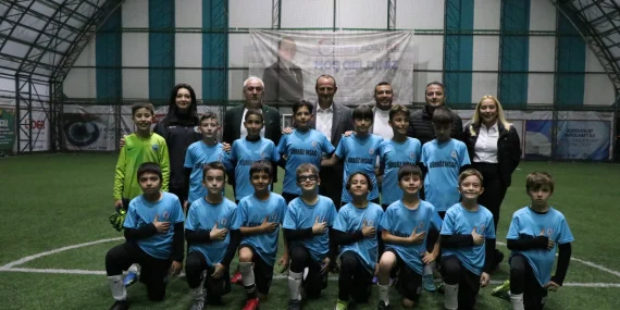 ÇİFTLİKKÖY’DE CUMHURİYET KUPASI HEYECANI ŞAMPİYONLARINI BULDU