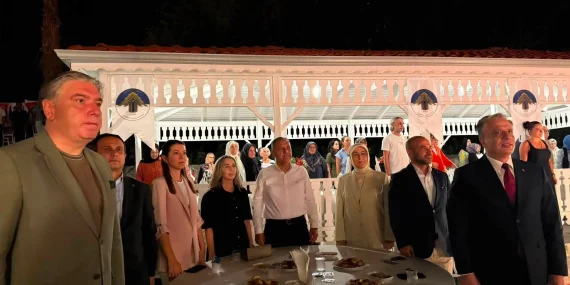 Atatürk’ün Termal’e Gelişinin 97. Yılına Özel Musiki Gecesi 14 Atatürk’ün Termal’e Gelişinin 97. Yılına Özel Musiki Gecesi